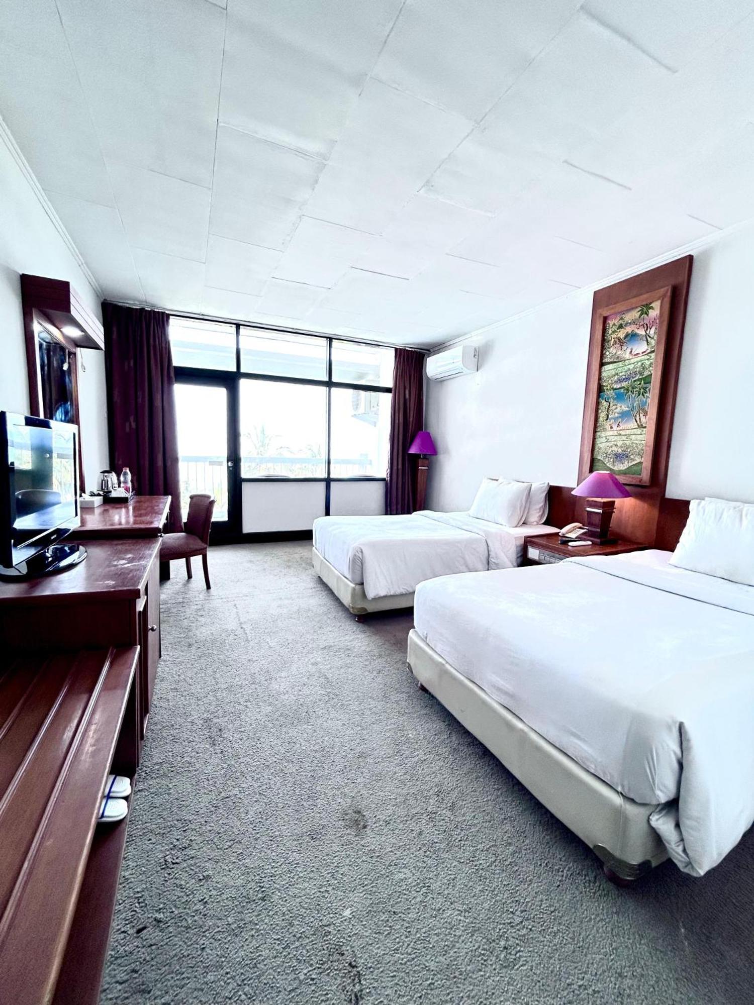 Grand Inna Samudra Beach Cimaja Exterior foto